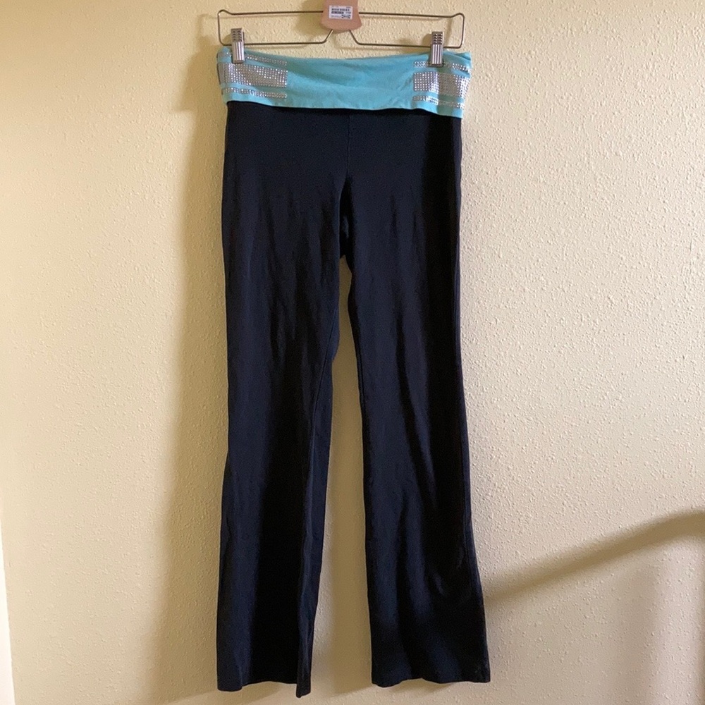 VS Pink Bling Yoga Pants